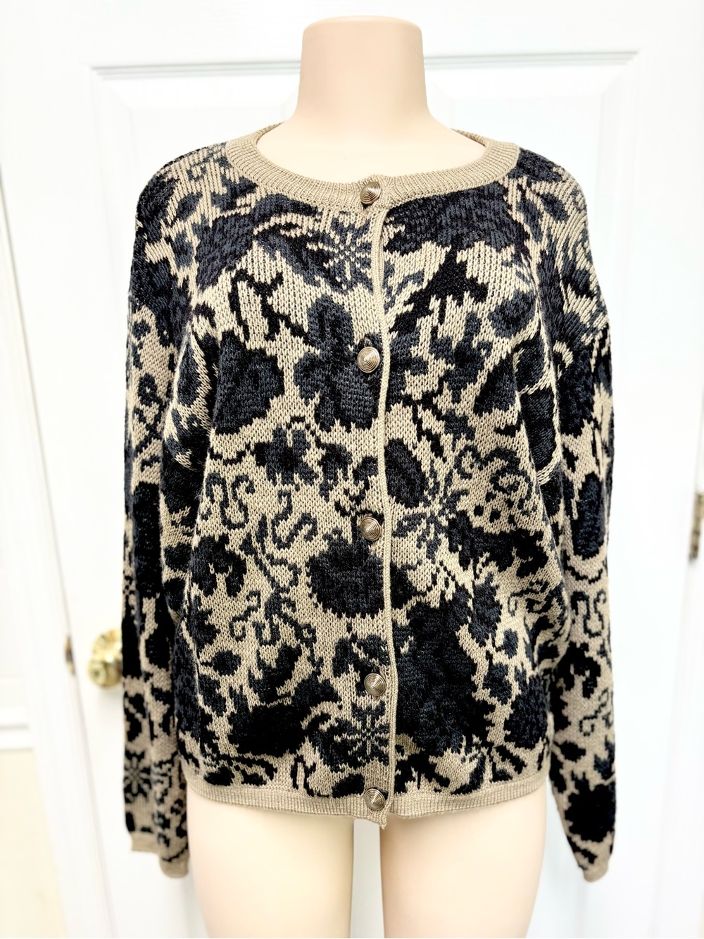Vintage United Colors of Benetton Lambswool Floral Cardigan Italy